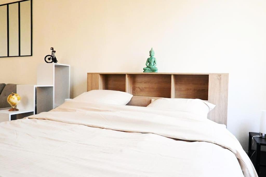 Petit Pont Ardennais/cosy/t1/wifi/parking Appartement Sedan