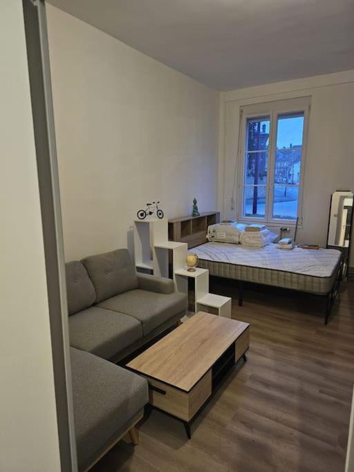 Petit Pont Ardennais/cosy/t1/wifi/parking Appartement